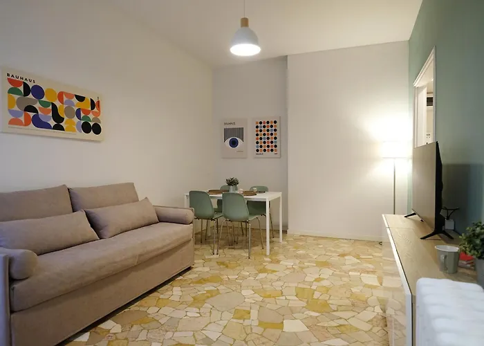 Milano Navigli Apartment - Via Tortona